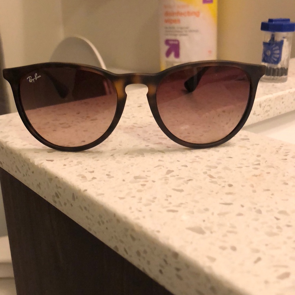 Ray bans sunglasses